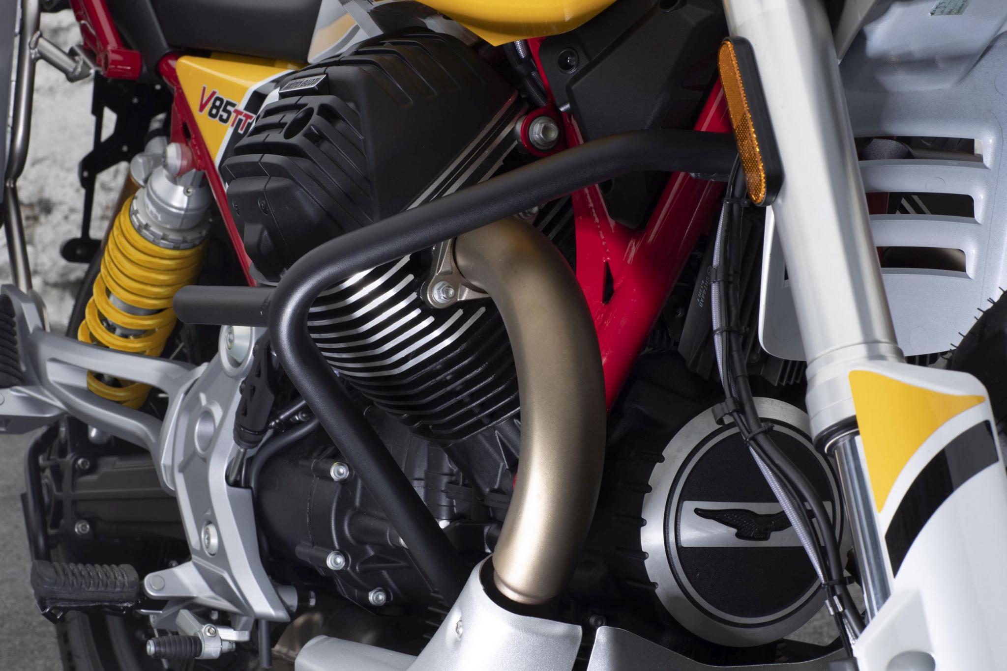 Originele motorbeschermer, zwart voor Moto Guzzi V85 TT