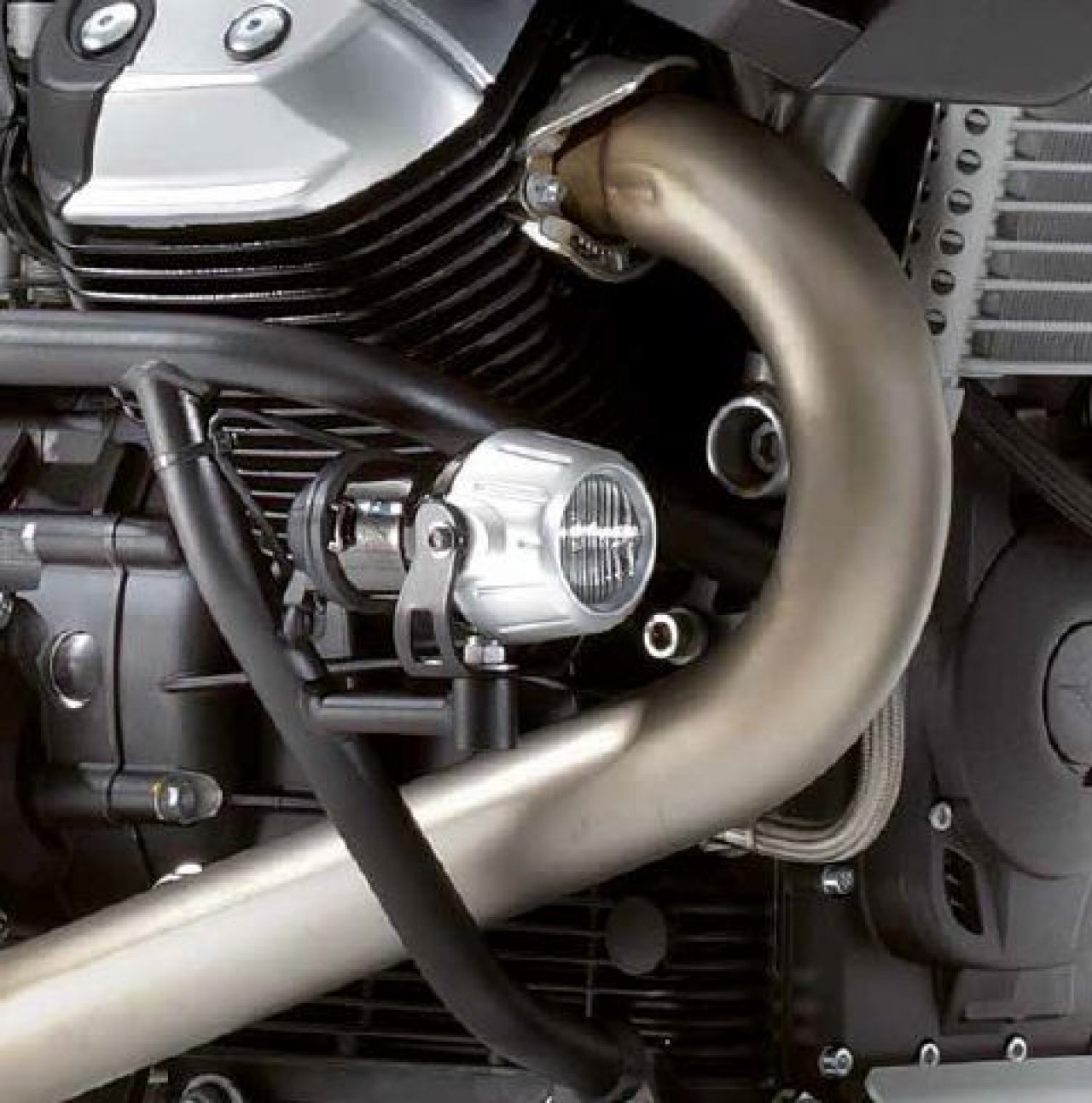 Motorbeschermer, zwart voor Stelvio 1200 originele Moto Guzzi